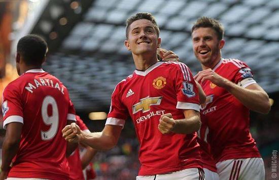 成为了曼城 成为了曼城